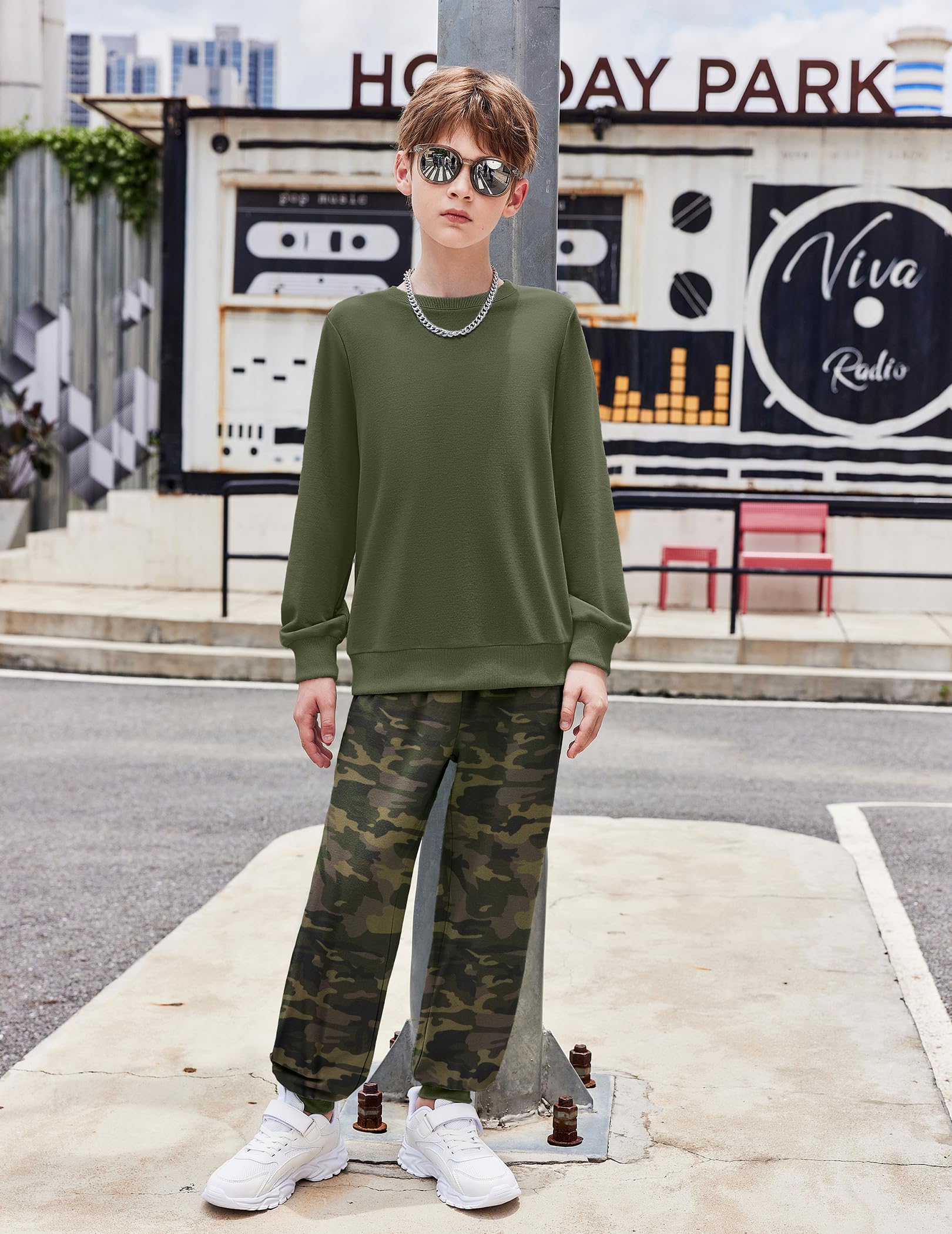 Arshiner Boys 2-Piece Camo Outfit - Army Green Sweatshirt & Camouflage Sweatpants Set Fall Clothes for Kids 7-8 Years