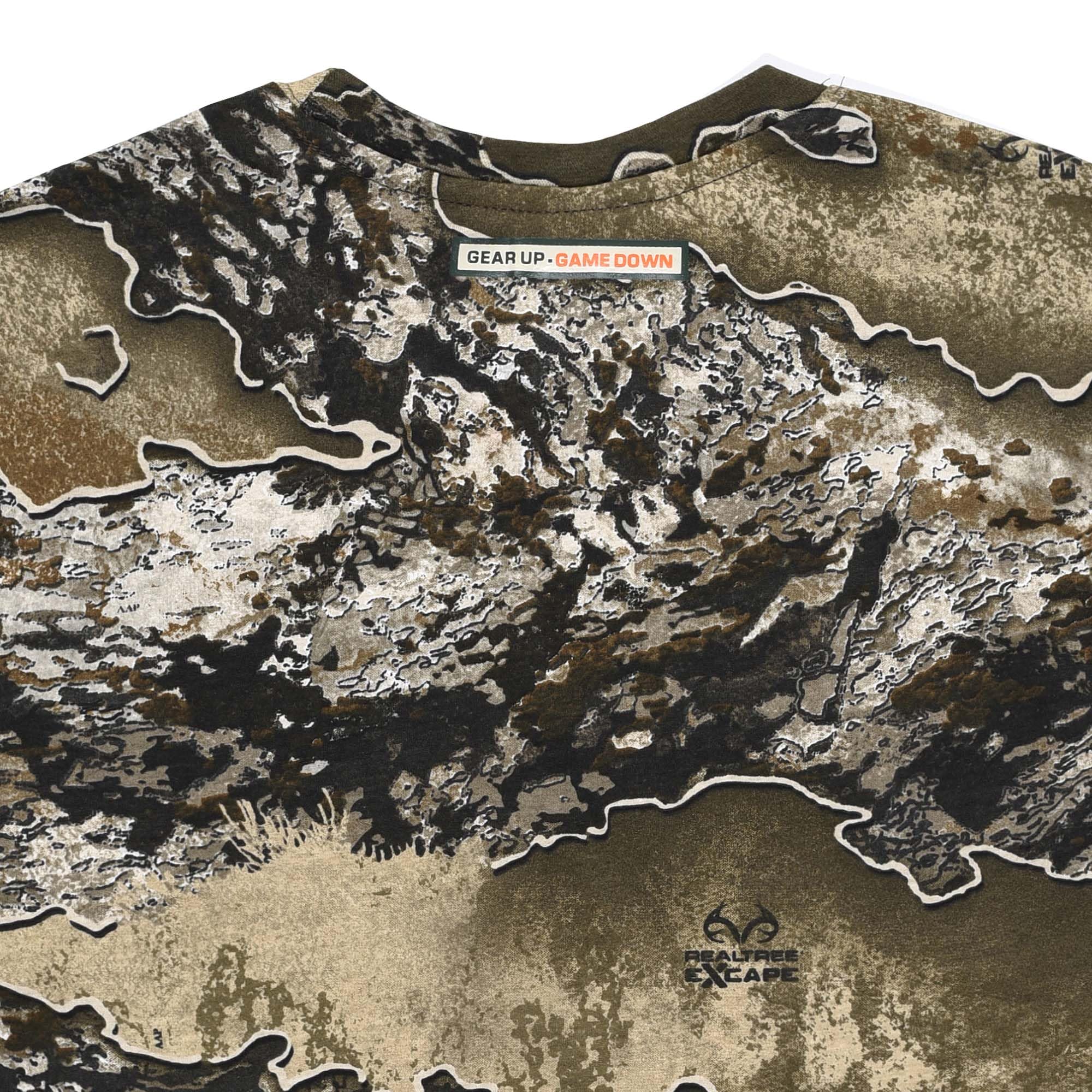 Authentic Realtree Excape Camouflage Long Sleeve Tee - Scent Control Technology | UPF 30 Protection | Unisex Adult | Crewneck Cotton Blend Shirt