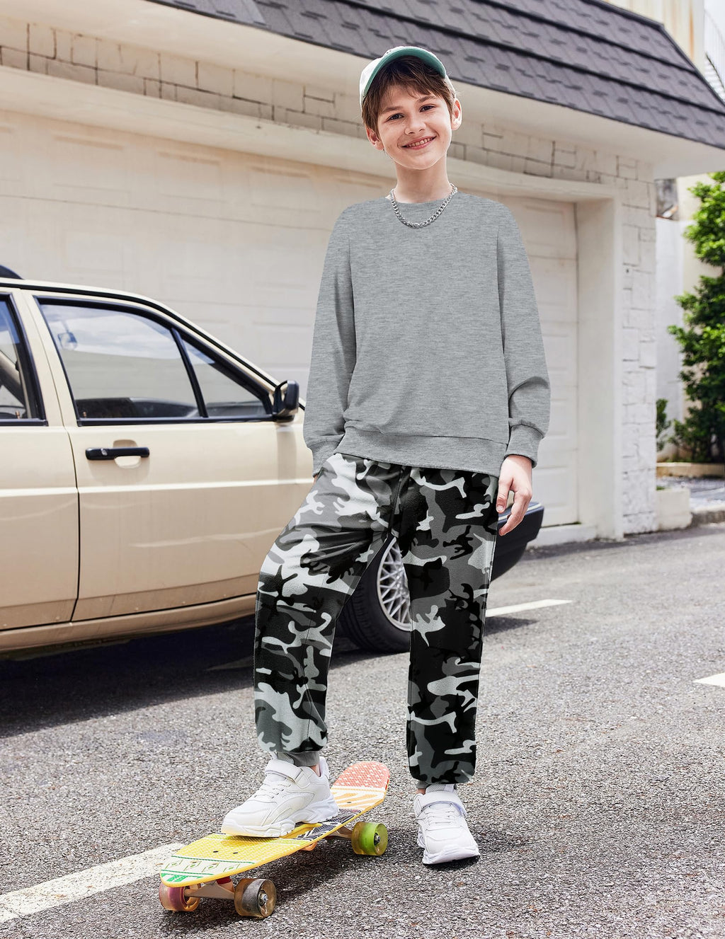 Arshiner Boys 2-Piece Camo Outfit - Grey Sweatshirt & Camouflage Sweatpants Set Fall Clothes for Kids 7-8 Years