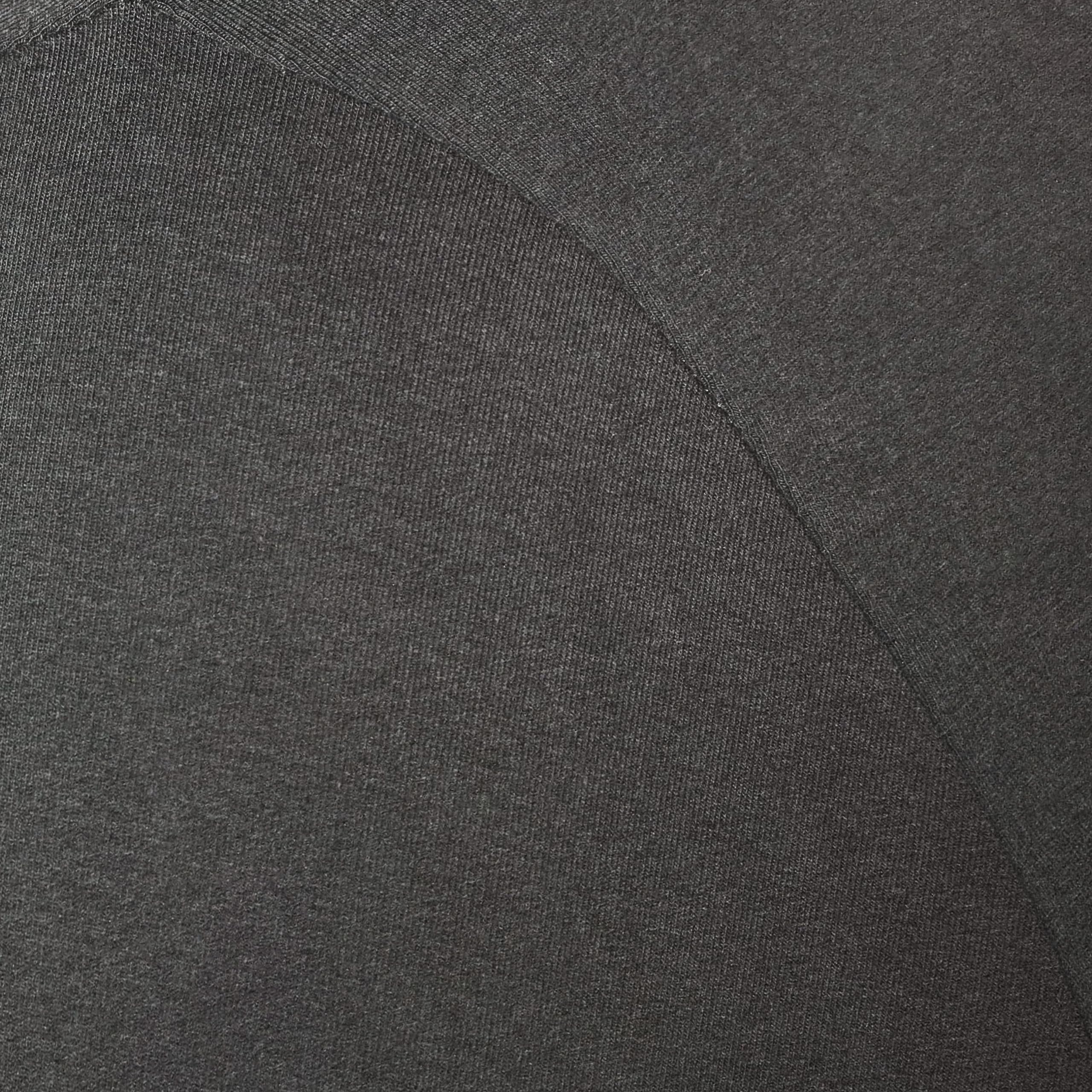 Amazon Essentials Women's Regular-Fit Long-Sleeve Crewneck T-Shirt (Available in Plus Size), Charcoal Heather, Large